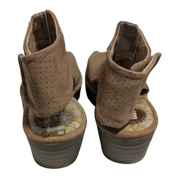 Fly London Ypul Perforated Tan Suede Peep Toe Wedge Sandals Size 39 / US 8-8.5 - Picture 2 of 8